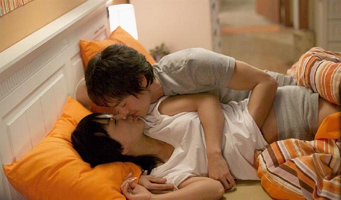 bonnie blue 1000 sex Sau đêm say xỉn ngủ nhầm phòng em vợ yêu, cô ấy luôn gạ gẫm người tình của chị gái tò te